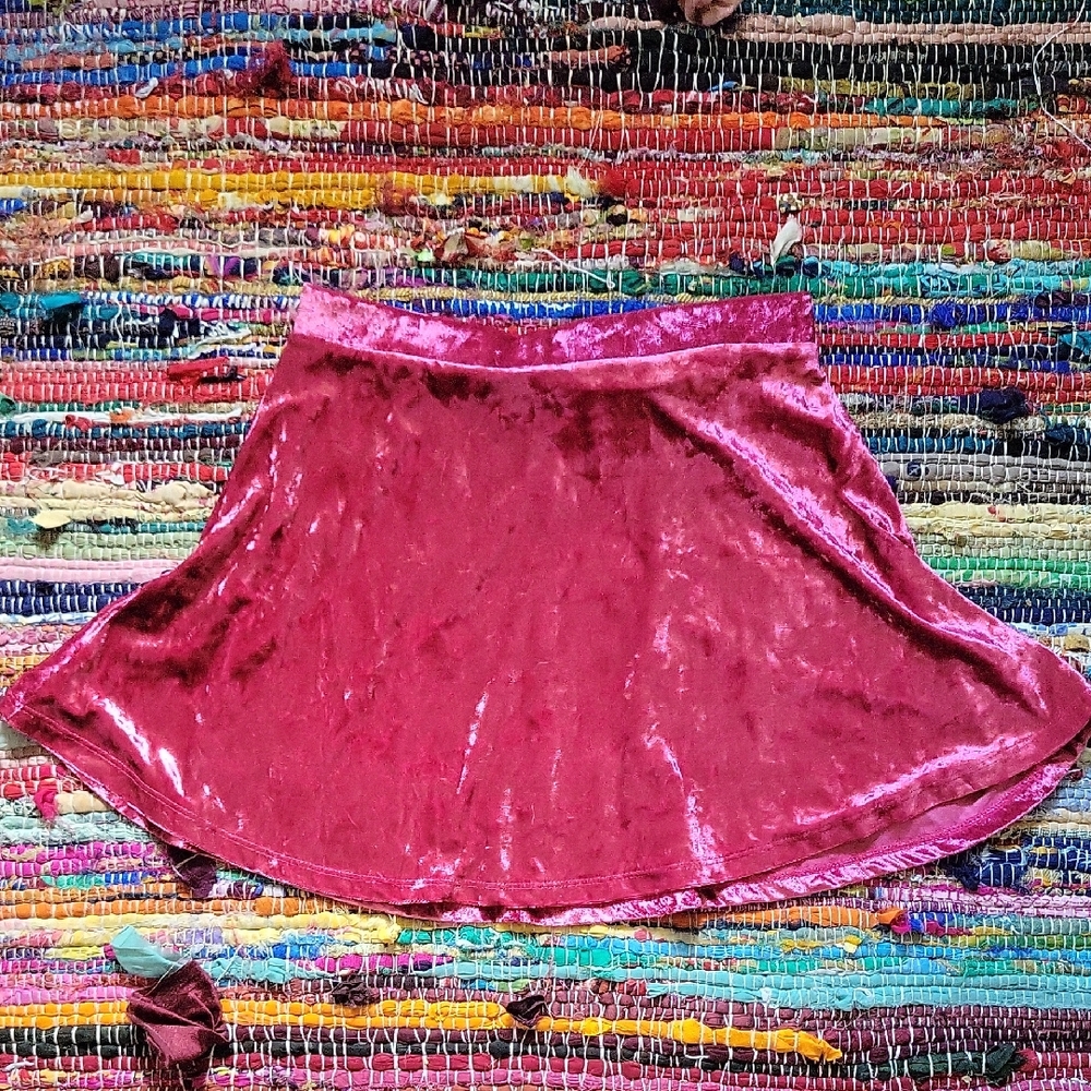 Forever 21 Shimmering Fuchsia Velvet Mini Skirt